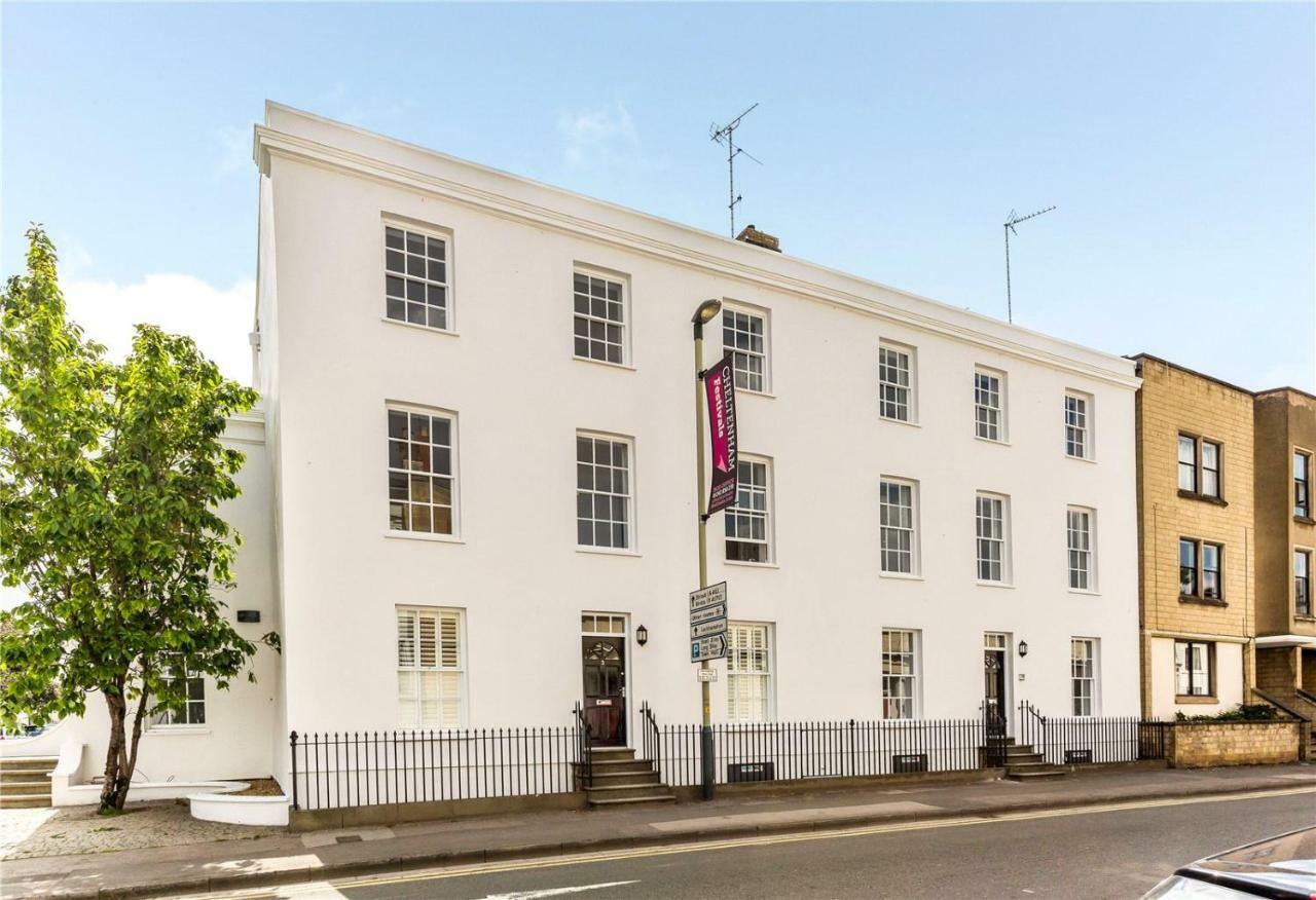 شقة 3, Gainsborough House كيلتنهام المظهر الخارجي الصورة